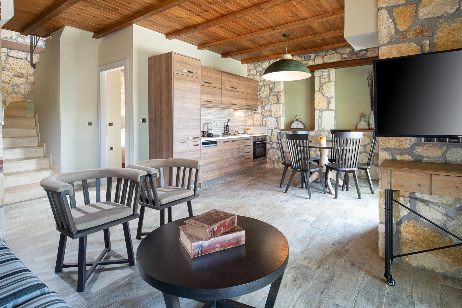 Tiara Holidays - Five Sense Luxury Villas - Akoi - kitchen